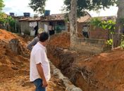 Prefeito Neno Freitas acompanha serviços de melhorias para o abastecimento de água e saneamento 