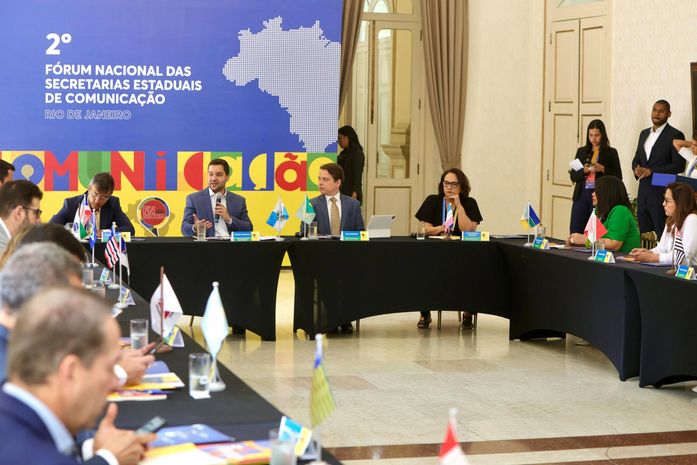 Carta traz o compromisso de enfrentamento às falsas notícia