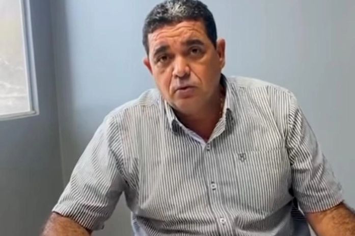 Prefeito diz que vai recuperar igreja tombada como patrimônio, porque o Estado não honrou com sua obrigação