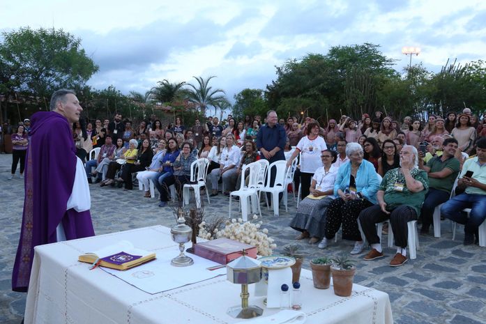 Padre Marcelo Rossi entra em cena na Paixão de Cristo de Nova Jerusalém