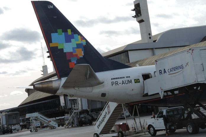 Aeronave da Azul que realiza os voos de Maceió para Recefe.