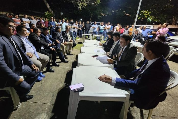 Fato inédito, Câmara de Vereadores realiza sessão ao ar livre e aprova Orçamento de Arapiraca 2023