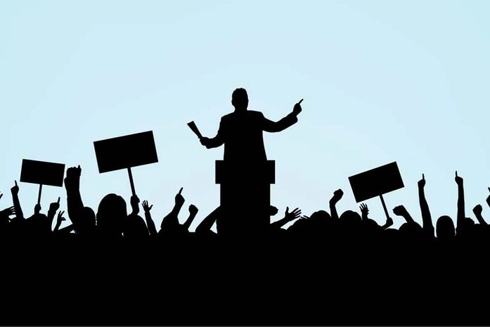 Resta aos pobres nas favelas e subúrbios negociar sua participação no jogo político como massa de manobra...