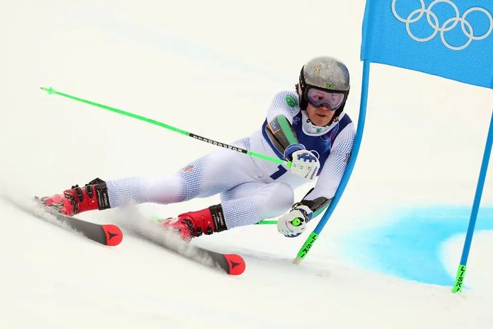 Lucas Pinheiro conquista 1° ouro para o Brasil em Olimpíada de Inverno