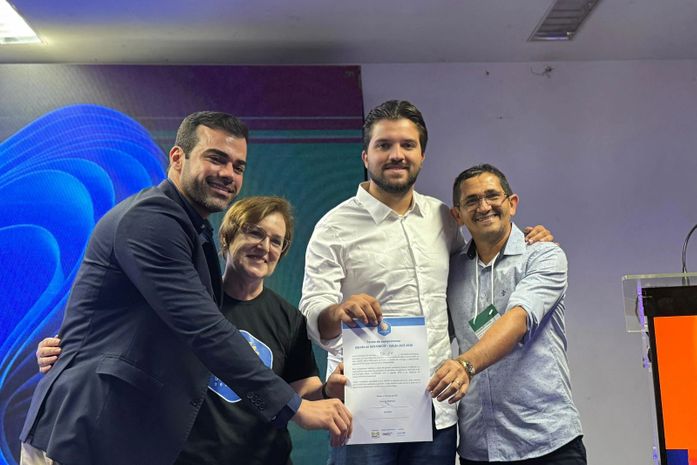 Prefeito Lucas Santos participa de Fórum da Undime/AL e representa municípios do Baixo São Francisco na assinatura do termo de adesão ao Selo Unicef