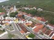 Foto congelada do vídeo gravado pela prefeita Maristela, mostrando obras e as belezas da cidade