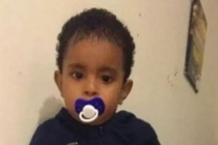 Caso Rhavy: Mãe e padrasto vão a júri popular nesta segunda-feira (19) pela morte de menino de dois anos em Maceió