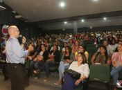 Teófilo dá boas vindas aos novos servidores do PSS da educação