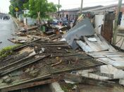 Após constatar irregularidades, Convívio Social remove estruturas abandonadas no Benedito Bentes