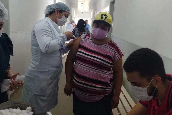 No Dia “D”, Limoeiro de Anadia vacina 840 pessoas contra a Influenza