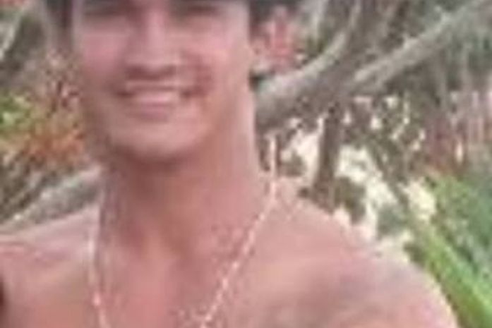 Jovem é alvejado com vários disparos de arma de fogo em Pão de Açúcar