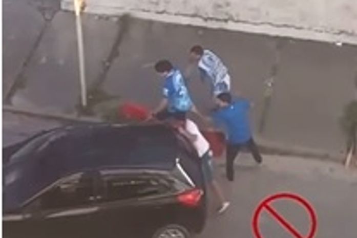 Vídeos flagram atos de vandalismo e confronto entre torcedores do CRB e do CSA