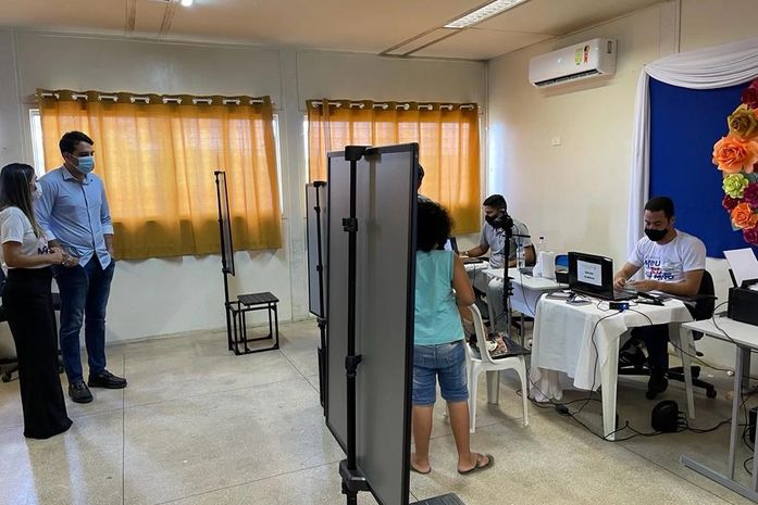Caravana Meu RG na Mão possibilita emissão de centenas de documentos de identificação em Santana do Mundaú