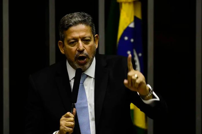 Arthur Lira sonha com a presidência do Senado, mas isso é quase impossível