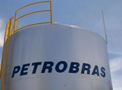 Petrobras reduz preços do diesel e da gasolina nas refinarias; redução entrou em vigor neste sábado