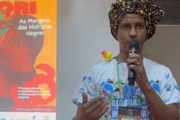 Eu avancei muito e devo isso à senhora, professora Arísia Barros e ao Instituto Raízes de Áfricas