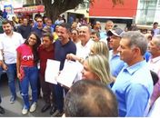 Em janeiro  Paulo Dantas foi inaugurar cerca de 6 km de asfalto na parte urbana junto com o prefeito Erivaldo Mandú
