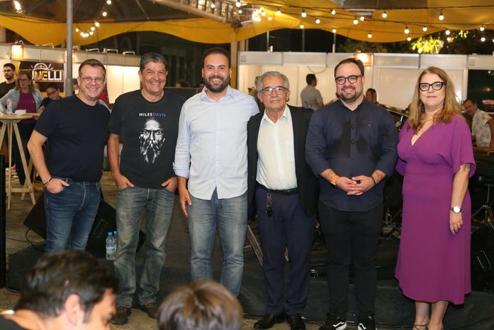 Festival Penedo Sabor & Jazz vira referência em Alagoas:
Hotéis com 100% de ocupação, 1.300 pratos vendidos e mais de três mil pessoas circulando no local do evento
