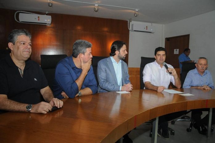 Assinatura para construção de habitações