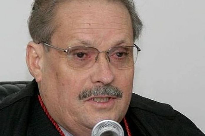 Desembargador Estácio Gama continua como presidente do TRE/AL