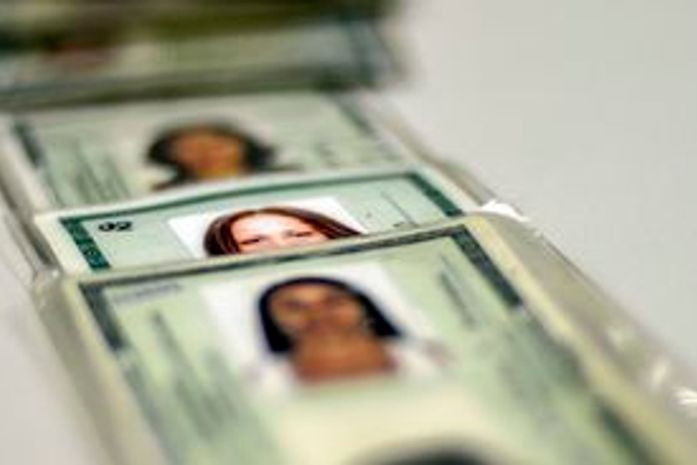 Norma inclui documentos de identificação e de veículos.