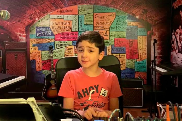 Brasileiro de 8 anos é uma das pessoas mais inteligentes do mundo