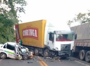 Caminhão do Grupo Coringa se envolve em grave acidente na BR 235 