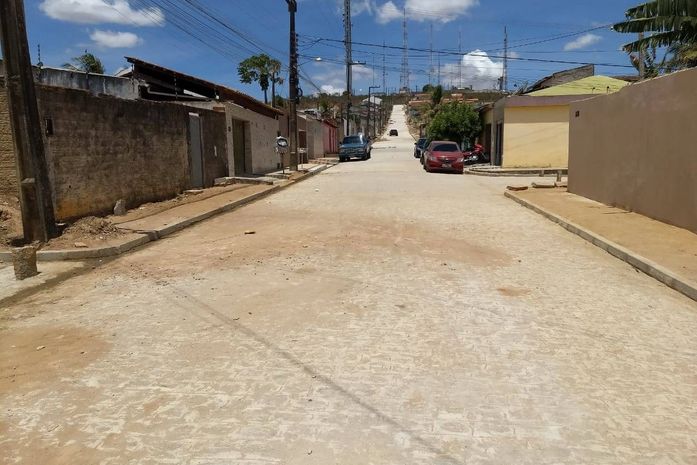 Obras de calçamento seguem em ritmo acelerado nos bairros de Arapiraca