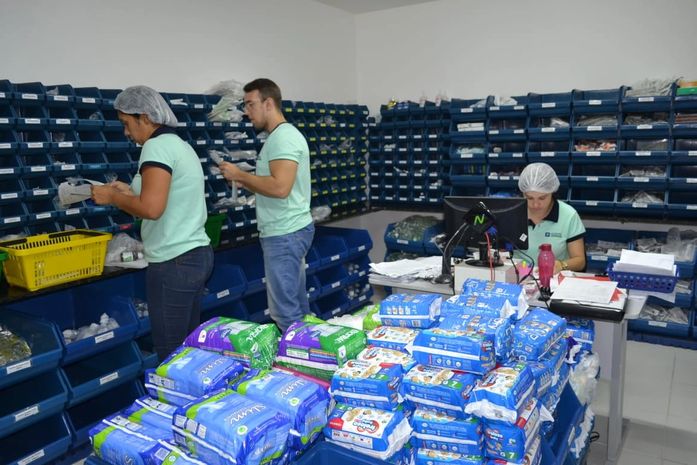 Agora são mais três farmácias satélites, sendo uma por andar, em funcionamento desde o final do mês passado