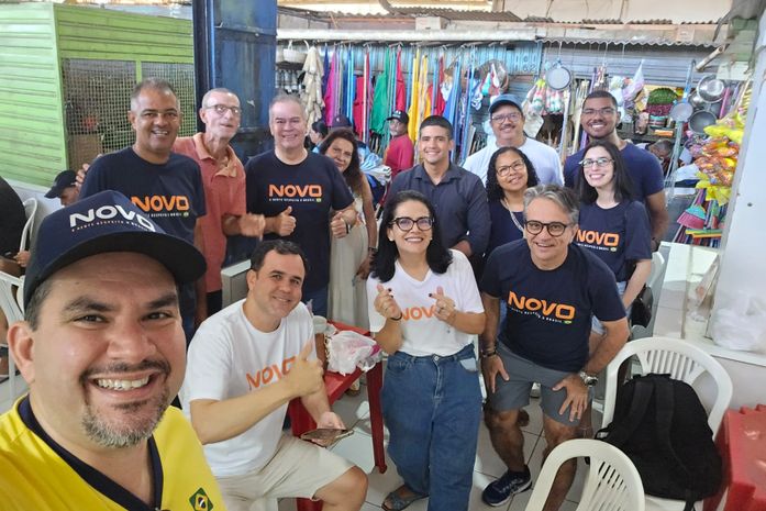 Ação do Partido NOVO abre diálogo acessível sobre política no Mercado da Produção