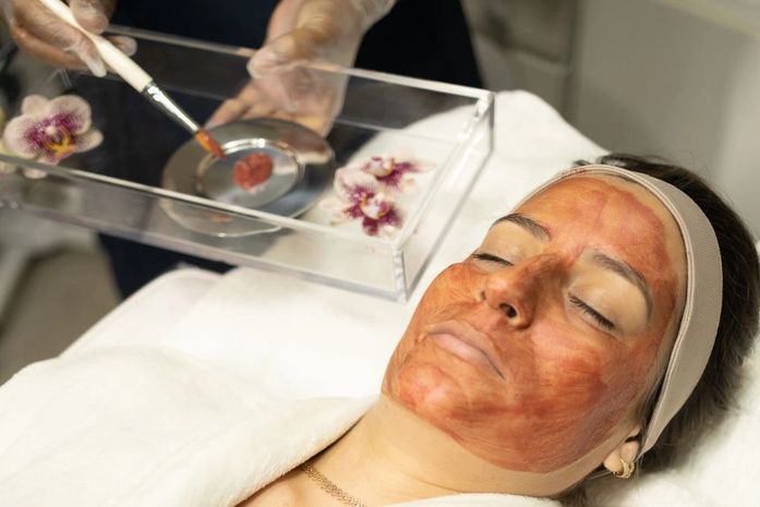 4 métodos de limpeza de pele que você precisa conhecer