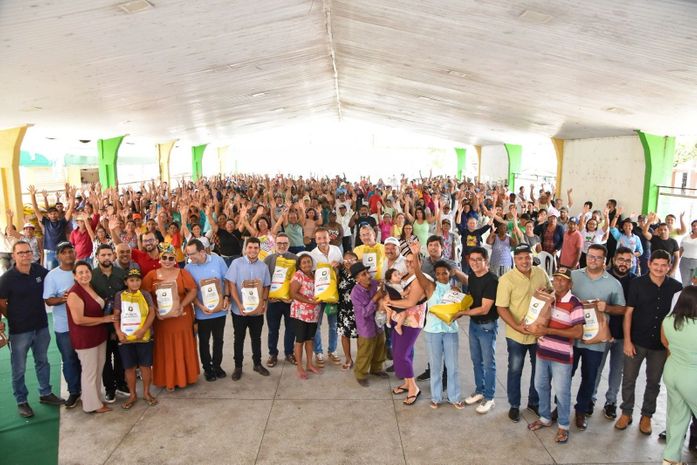 Prefeitura de Major Izidoro fortalece agricultura familiar com entrega de sementes