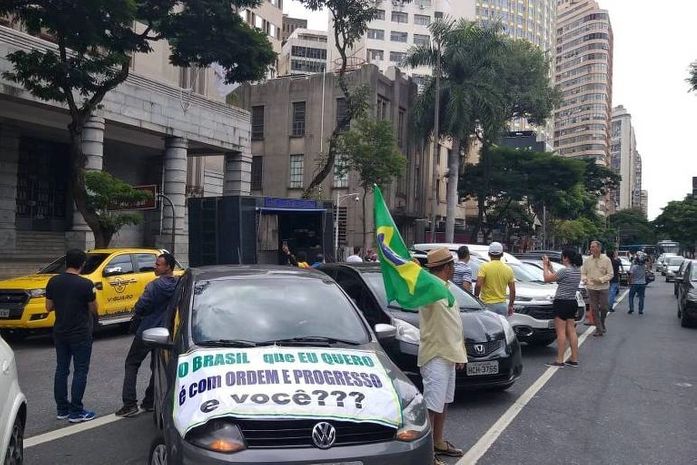 Empresários sabotam as medidas de prevenção à pandemia do coronavírus