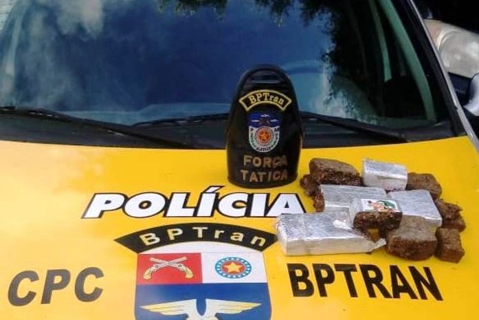 Menor é apreendida com quase dois quilos de maconha no Pinheiro