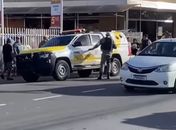 Motorista é preso após colisão e suspeita de embriaguez no Jacintinho