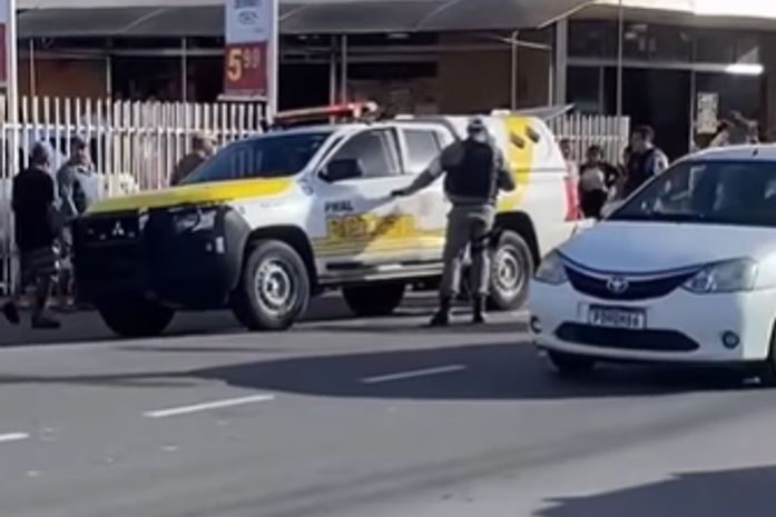 Motorista é preso após colisão e suspeita de embriaguez no Jacintinho