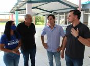 Prefeitura de Coruripe inicia entrega do fardamento escolar para os alunos da rede municipal de ensino