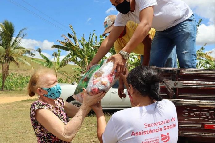 Assistência Social de Santana do Mundaú realiza entrega de 308 cestas básicas às comunidades quilombolas