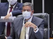 Mesmo com rejeição de Comissão, Lira afirma que pode levar voto impresso ao plenário 