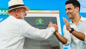 Lula e JHC