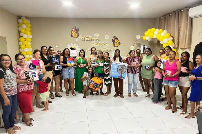 Assistência Social de Branquinha promove comemoração do Dia das Mães