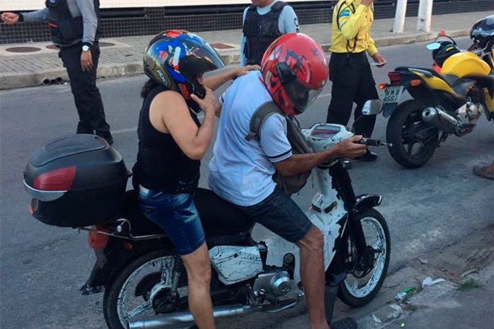 Ação conjunta apreende motocicletas e realiza abordagens e autuações