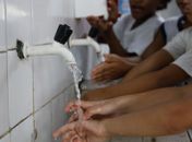 Quase metade das escolas não tem todos os itens de saneamento básico