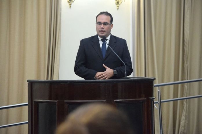 Deputado Davi Maia