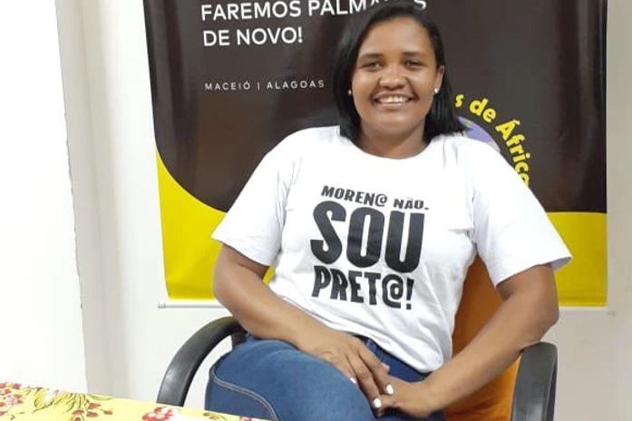 "Em uma sociedade patriarcal, racista, ser mulher, preta, quilombola, não é fácil, mas, eu resisto"- afirma a presidenta, Kelly Damasceno