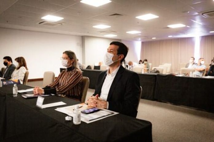 Presidente da AMA defende políticas para combater a vulnerabilidade social pós-pandemia