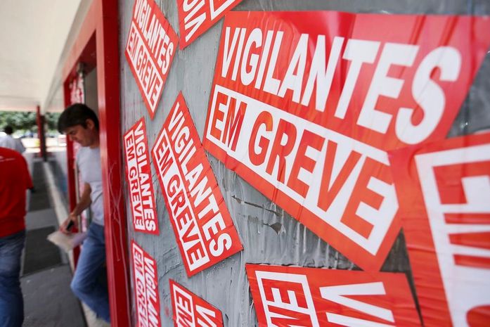 Vigilantes decretam greve em Alagoas
