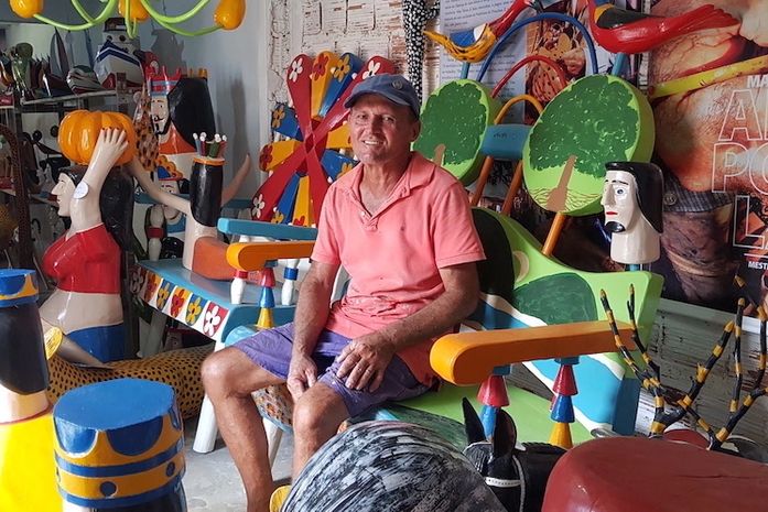 Vanvan no seu ateliê, Ilha do Ferro