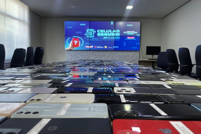 Devolução de celulares recuperados pelo programa Celular Seguro começa nesta segunda-feira (14)