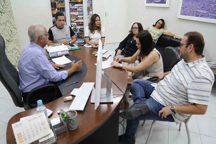 Teófilo libera mais de R$ 930 mil para a APAE